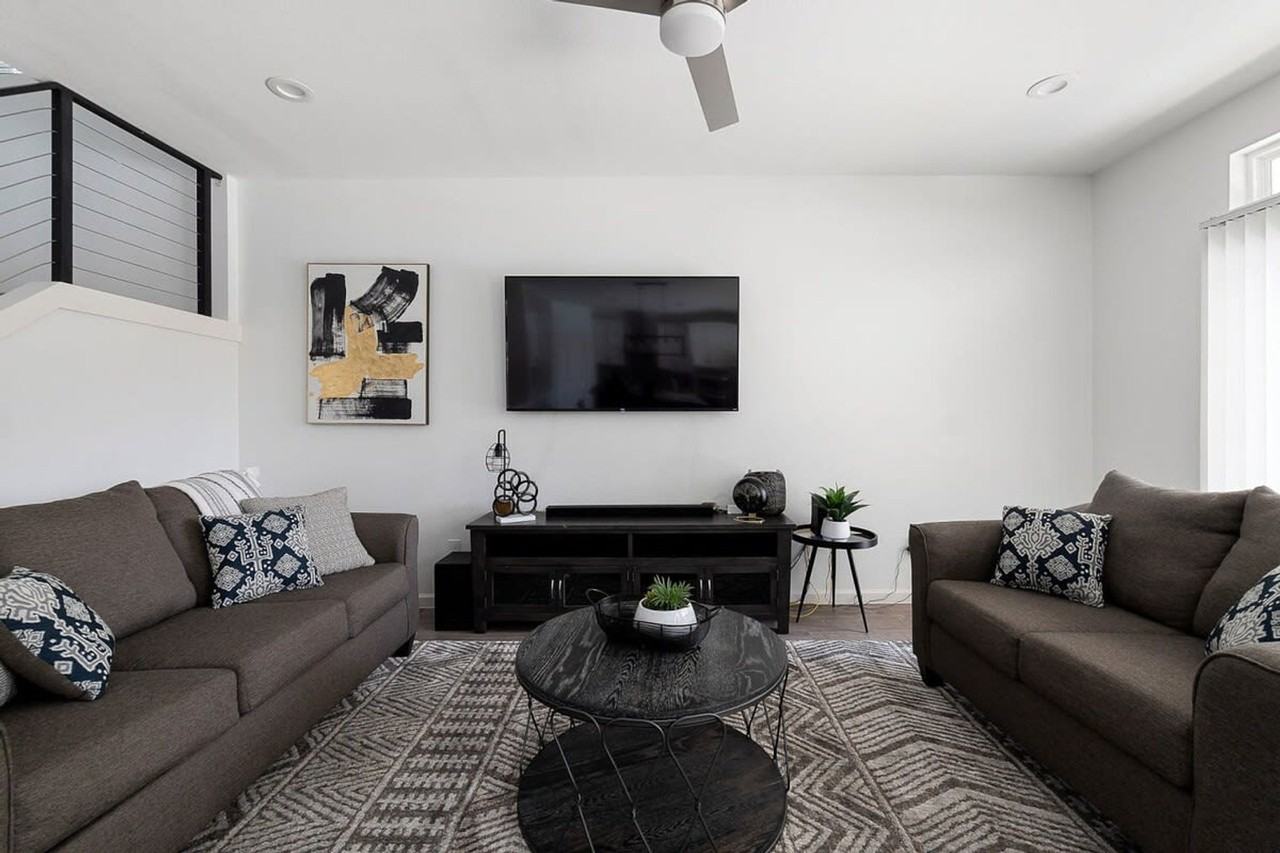 317 Alcalde St #1018276P - Photo 2 of 35