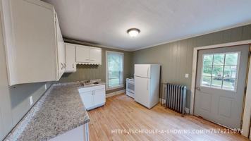 featured image of 817 N 3rd St #2