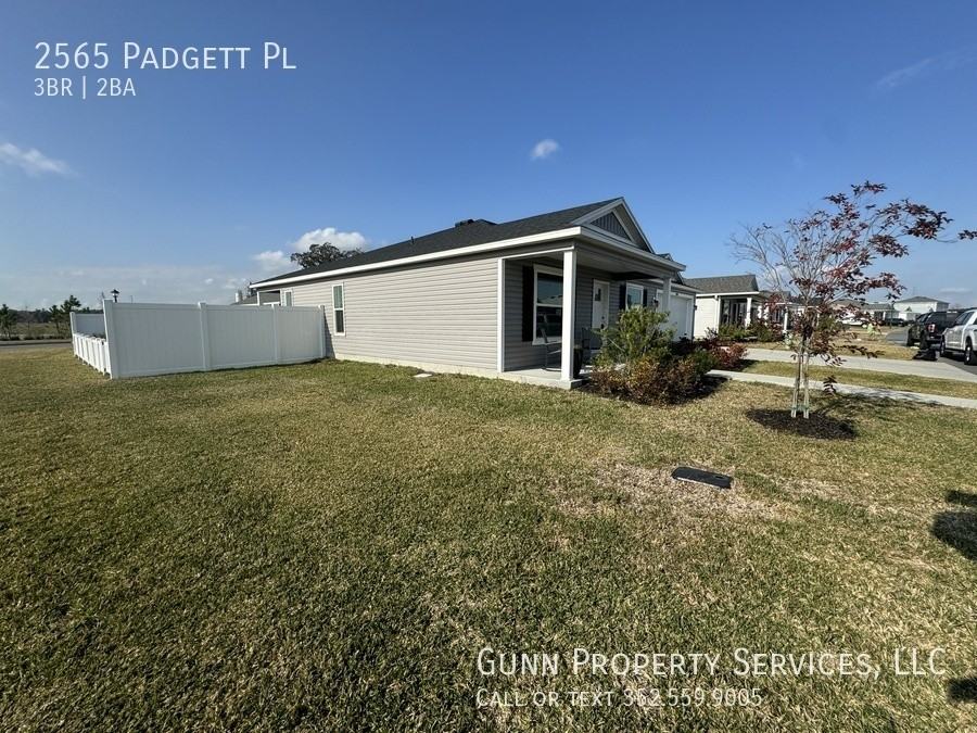 2565 Padgett Pl - Photo 2 of 21