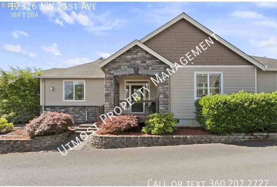 12316 Nw 21st Ave - Photo 2 of 19