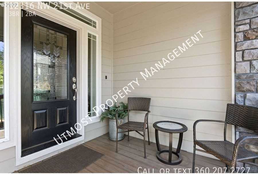 12316 Nw 21st Ave - Photo 3 of 19