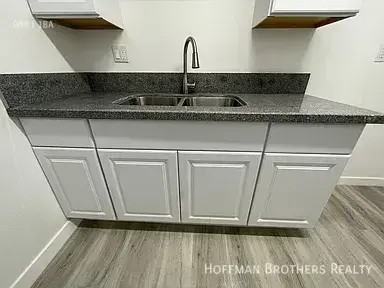 15550 Vanowen St #9 - Photo 2 of 11