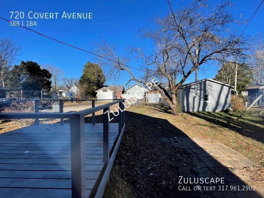 720 Covert Ave - Photo 3 of 16