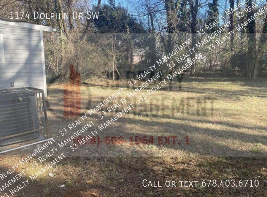 1174 Dolphin Dr Sw - Photo 3 of 8