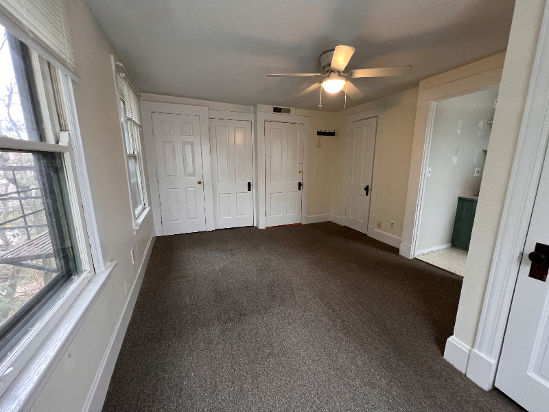 817 Washington Ave #3 - Photo 2 of 14