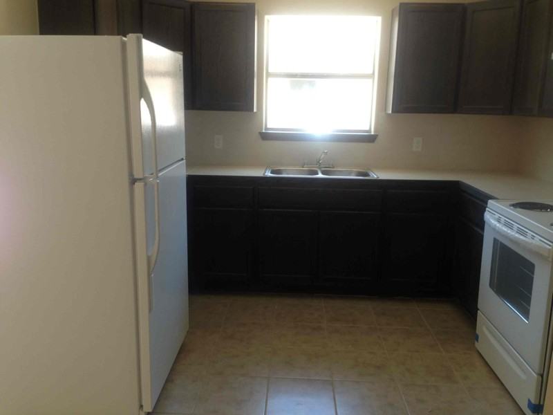 614 San Antonio Avenue #8