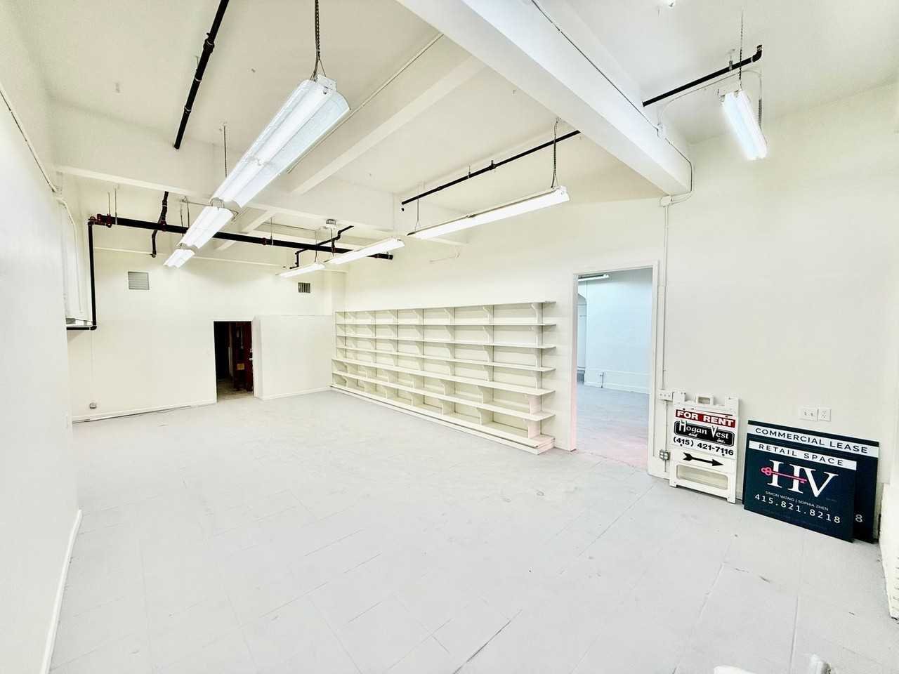 1412 Stockton St - Photo 3 of 10