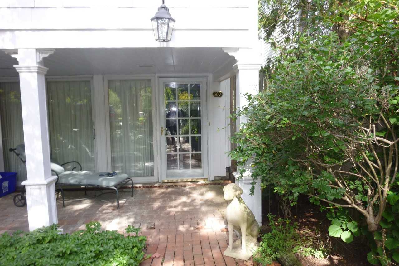 500 Pequot Ct - Photo 2 of 16