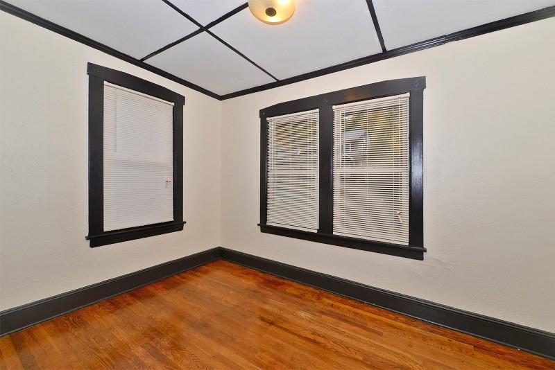 1167 Alicia Ave - Photo 3 of 15