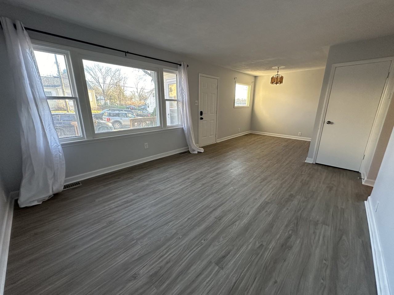6531 Bayers Road - Photo 7 of 44