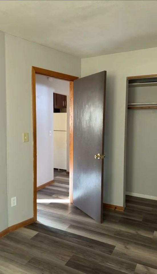 1445 Minnehaha Ave E - Photo 4 of 5