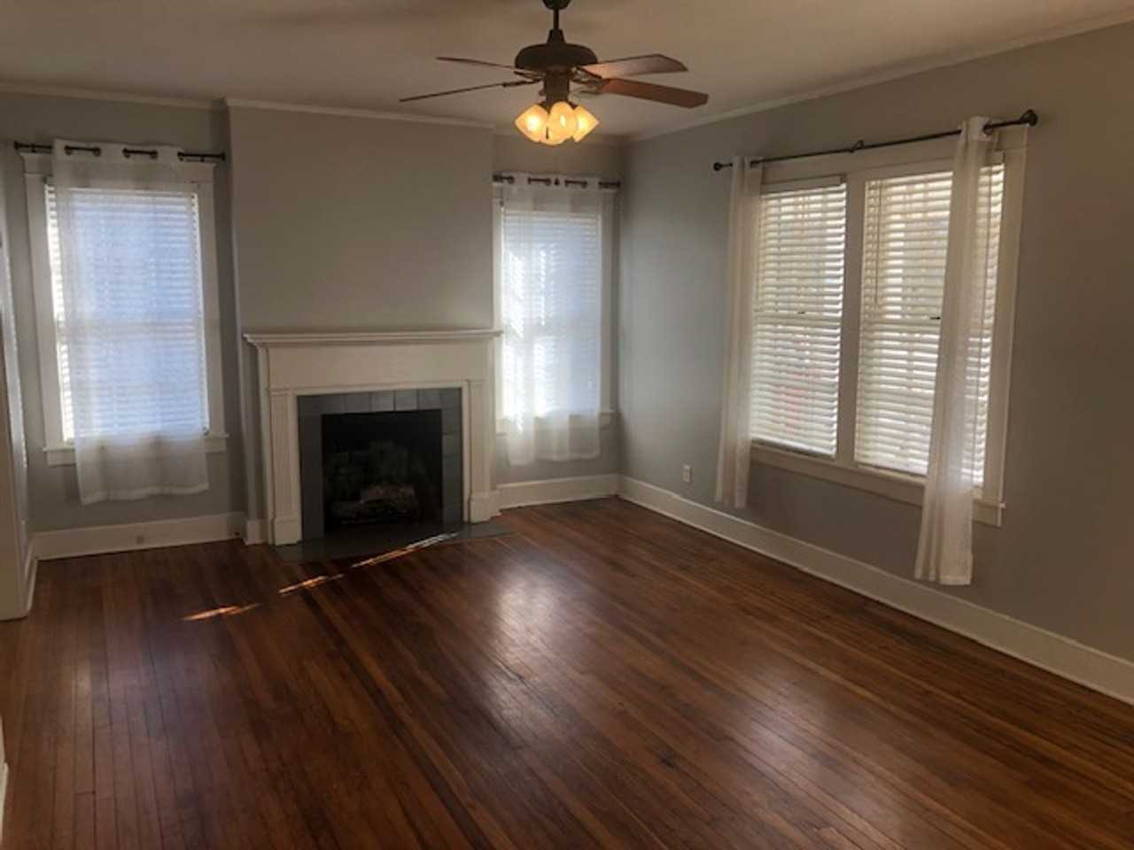 1120 Woodlawn St - Photo 3 of 10