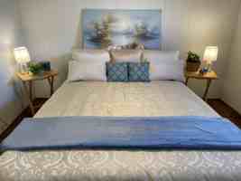 featured image of 4 Apple Ave #2