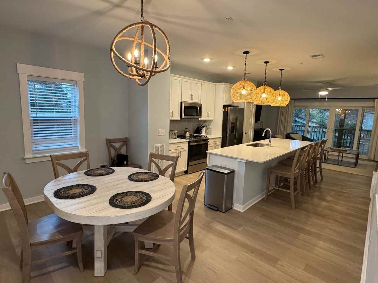 1118 Cambridge Rd #A - Photo 2 of 16