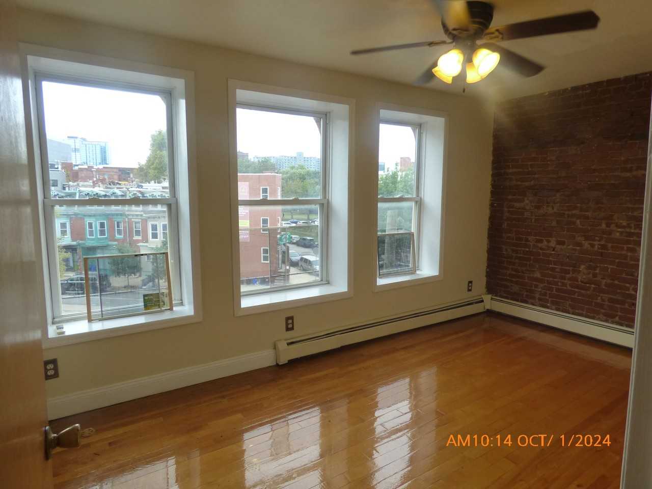 3845 Hamilton St #3