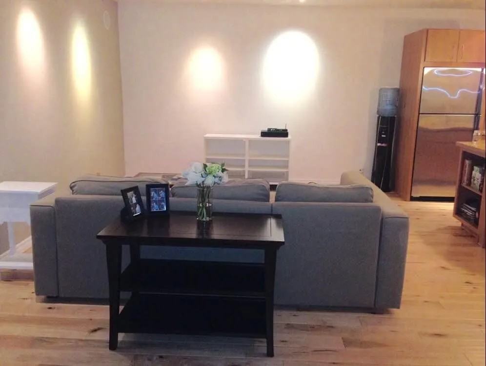 837 10th Street #9 - Photo 6 of 9