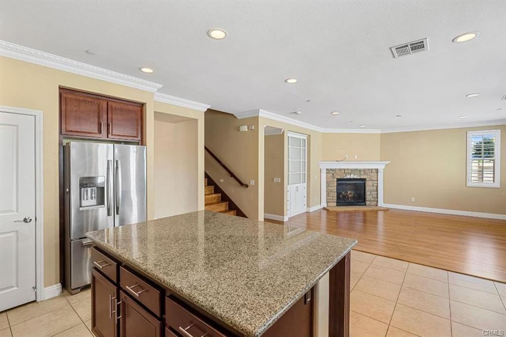 12497 Olive Ln - Photo 3 of 8