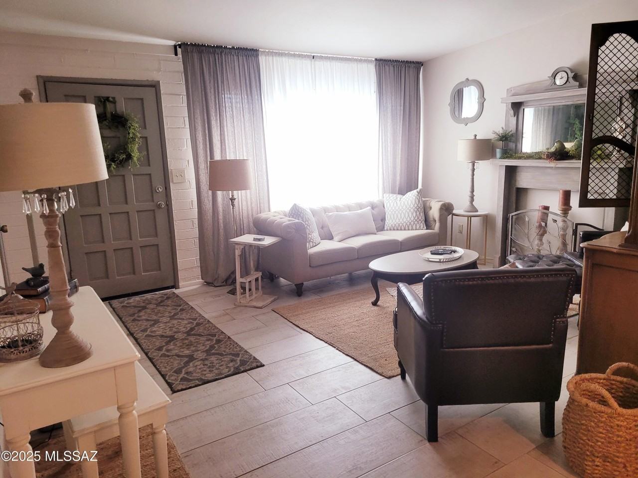 2116 North Catalina Avenue - Photo 5 of 12