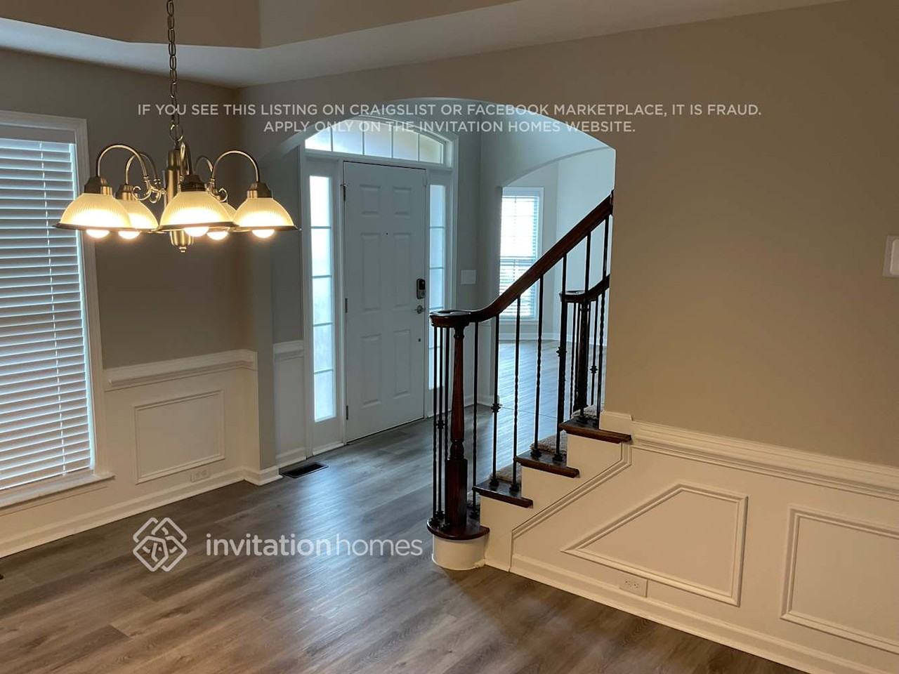 1705 Hingham Cir - Photo 3 of 16