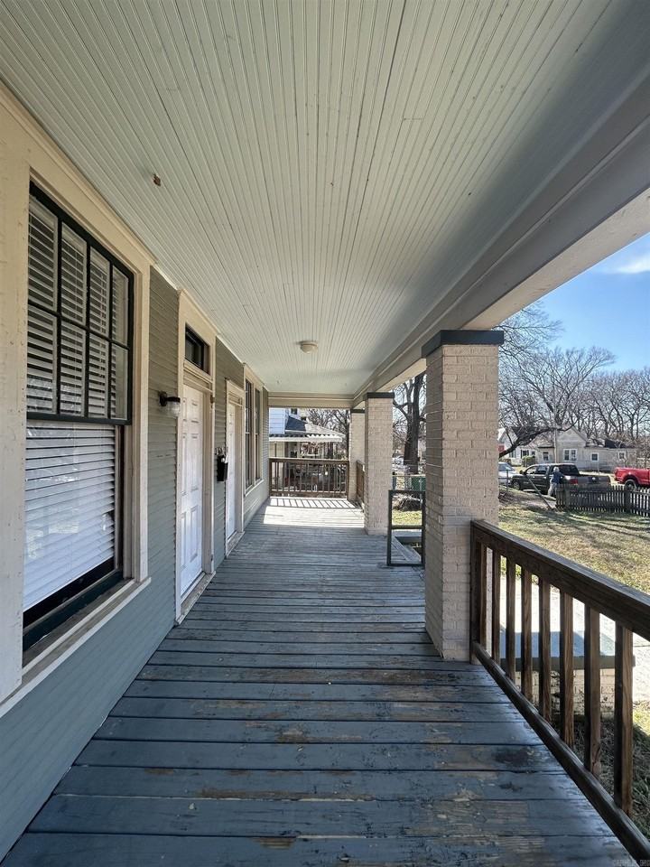 1601 Hanger St Unit A - Photo 2 of 14