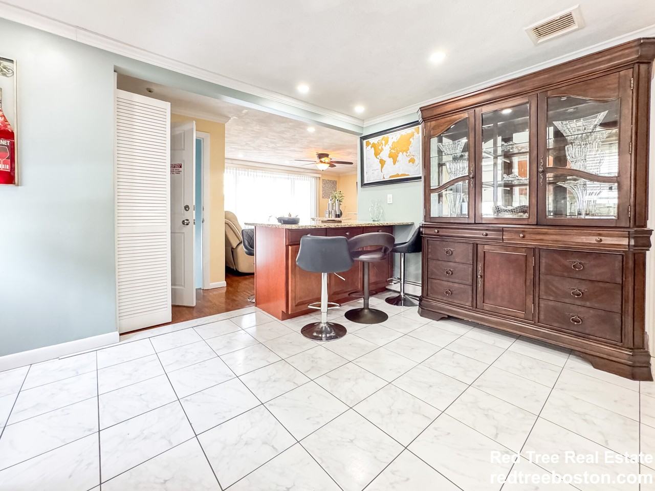 34 Rumney Rd #1 - Photo 4 of 15