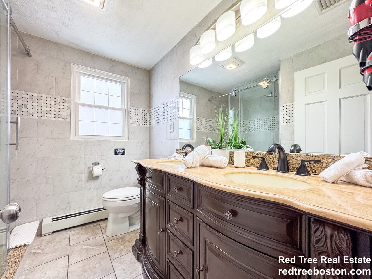 34 Rumney Rd #1 - Photo 5 of 15