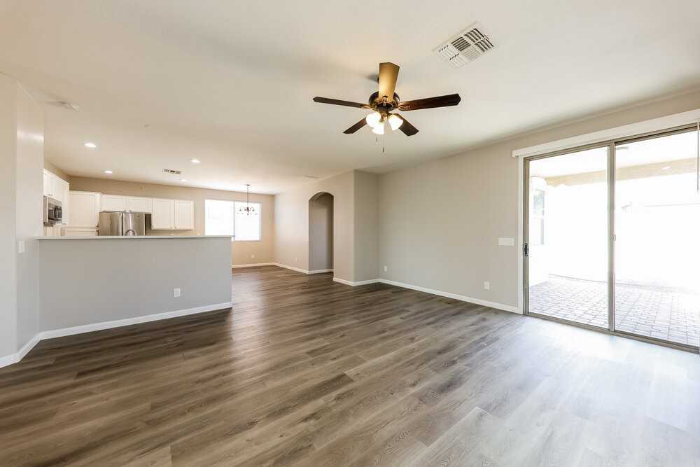 18158 W Vogel Ave - Photo 3 of 16