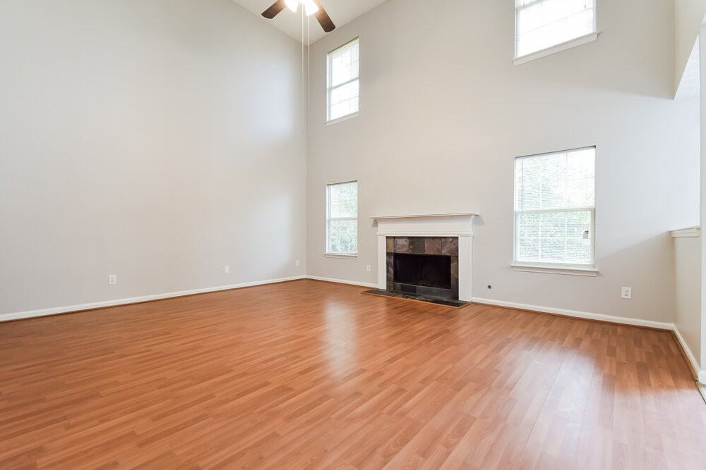 3791 Landgraf Cv - Photo 4 of 17