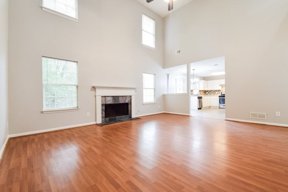 3791 Landgraf Cv - Photo 5 of 17
