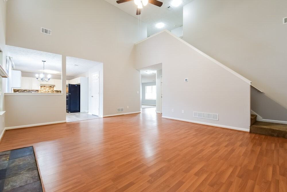 3791 Landgraf Cv - Photo 6 of 17