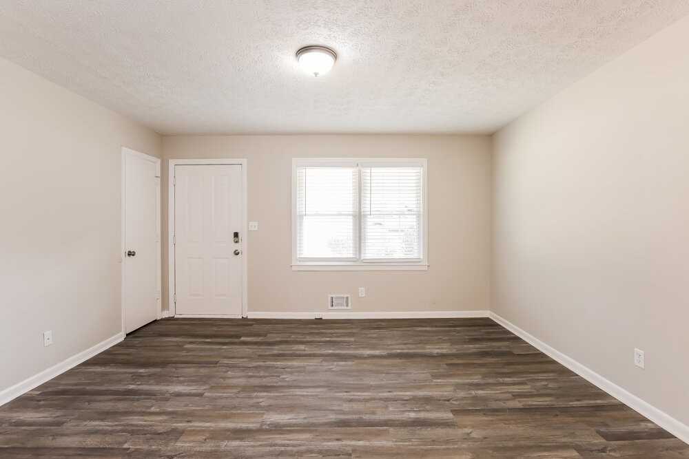 6410 Jane Dr Sw - Photo 4 of 16