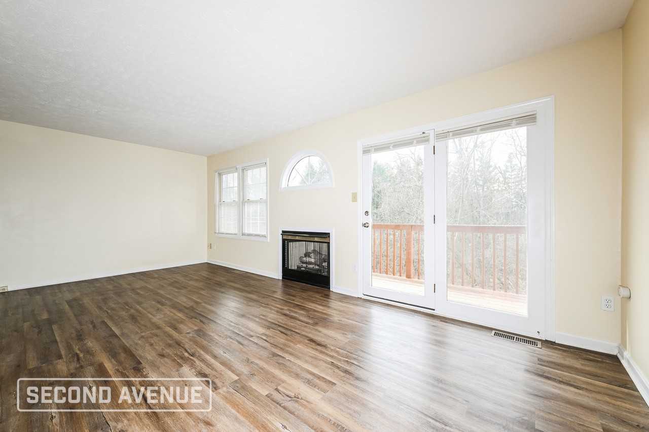 364 Jubilee Dr - Photo 2 of 29