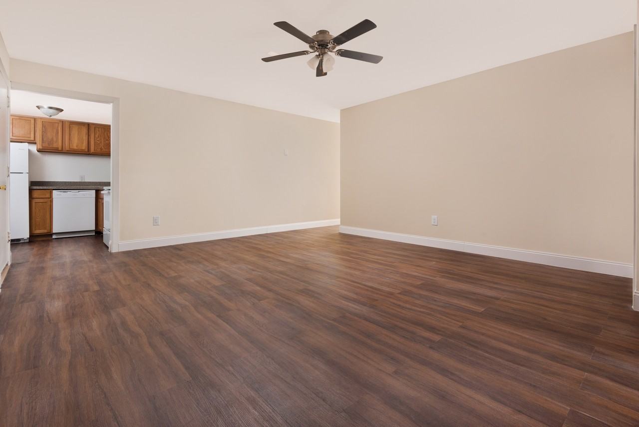 Aspen Grove Apartment Homes - Photo 6 of 31