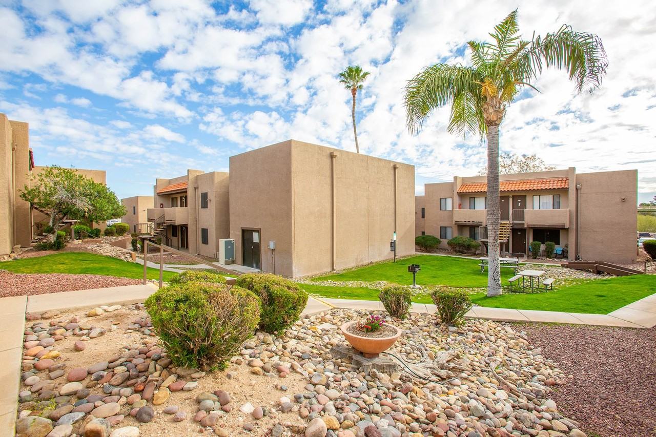 La Lomita - Photo 3 of 48