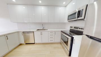 featured image of 1275 1259-1275 Brant St