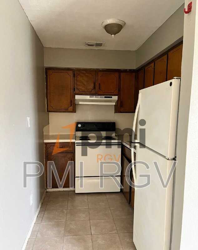 1801 Washington Ave #8 - Photo 2 of 10