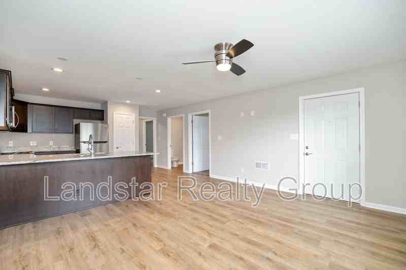 7313 Tiger Way #202 - Photo 6 of 32