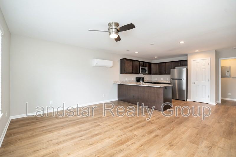 7313 Tiger Way #202 - Photo 7 of 32