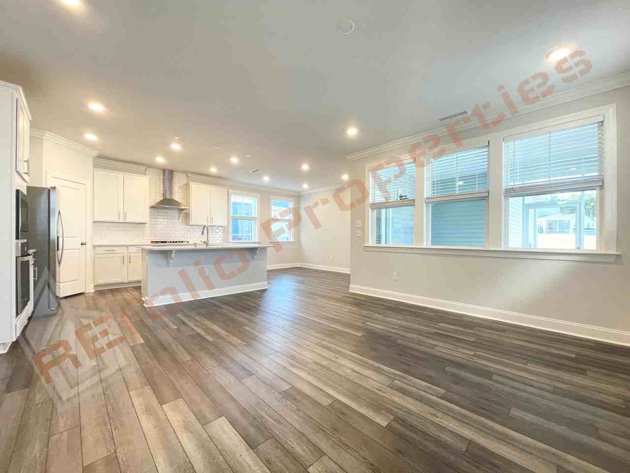 195 Edge Of Auburn Blvd - Photo 4 of 35