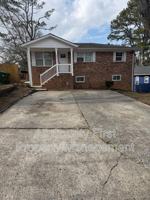 featured image of 656 Cedar Ave Nw