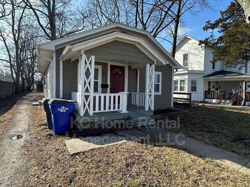 525 E Park St - Photo 2 of 35