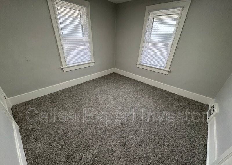 4133 Buell Dr - Photo 7 of 8