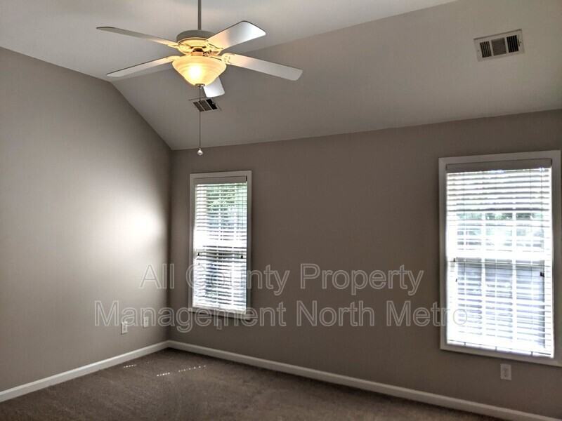 1207 Waters Edge Trl - Photo 2 of 13