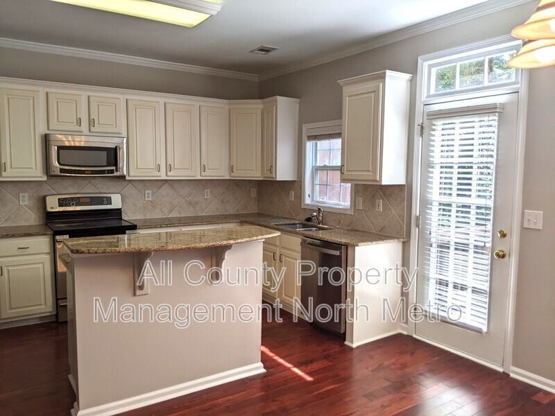 1207 Waters Edge Trl - Photo 7 of 13