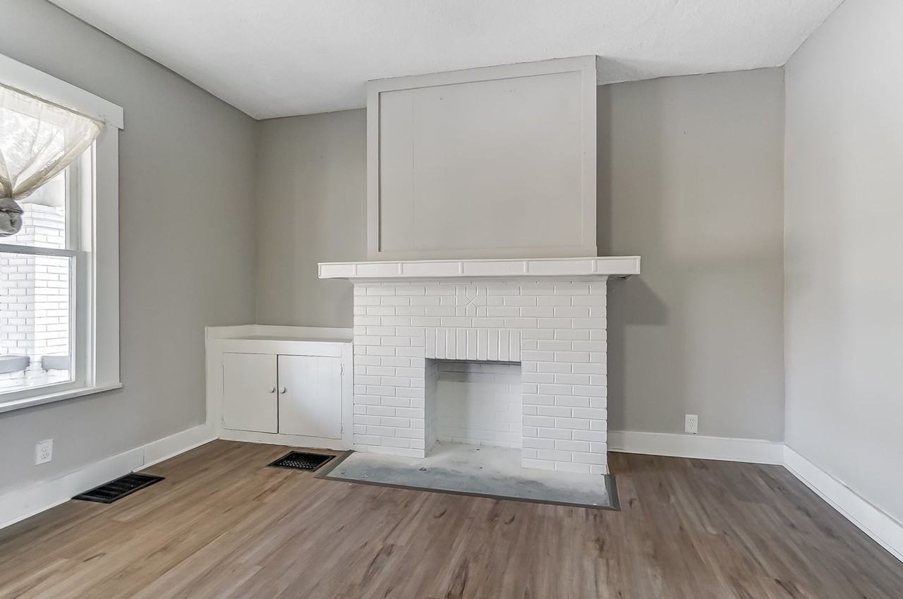 1045 Shakespeare Ave - Photo 7 of 38