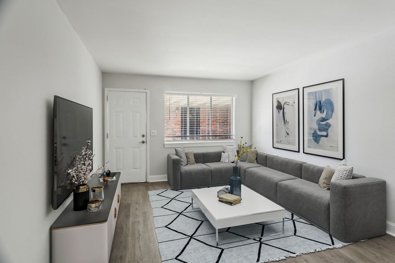 Morning Tide Apartments - Photo 2 of 16