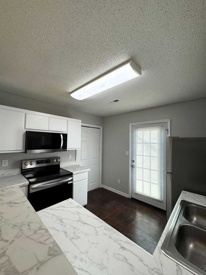 107 Sugar Bluff Ln Nw - Photo 6 of 22