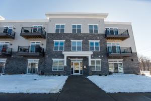 featured image of 30 Gathering Place Ln