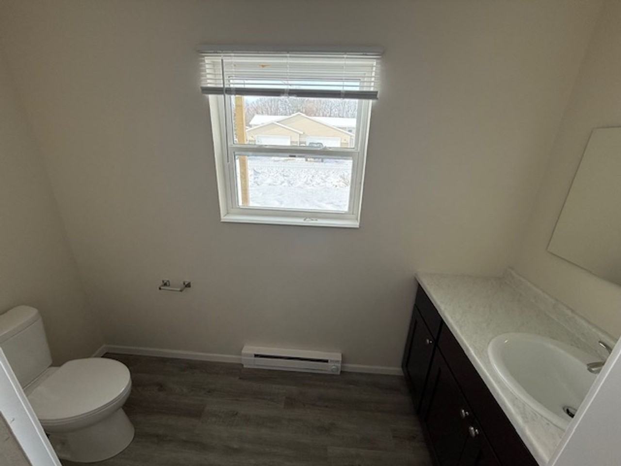 301 - Photo 3 of 9