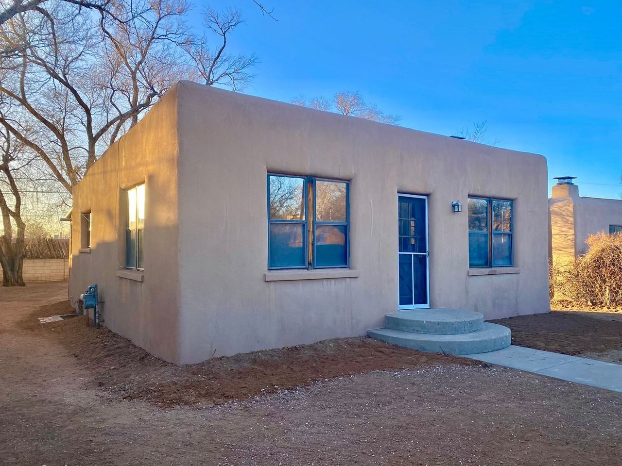 535 Franklin Ave - Photo 4 of 29